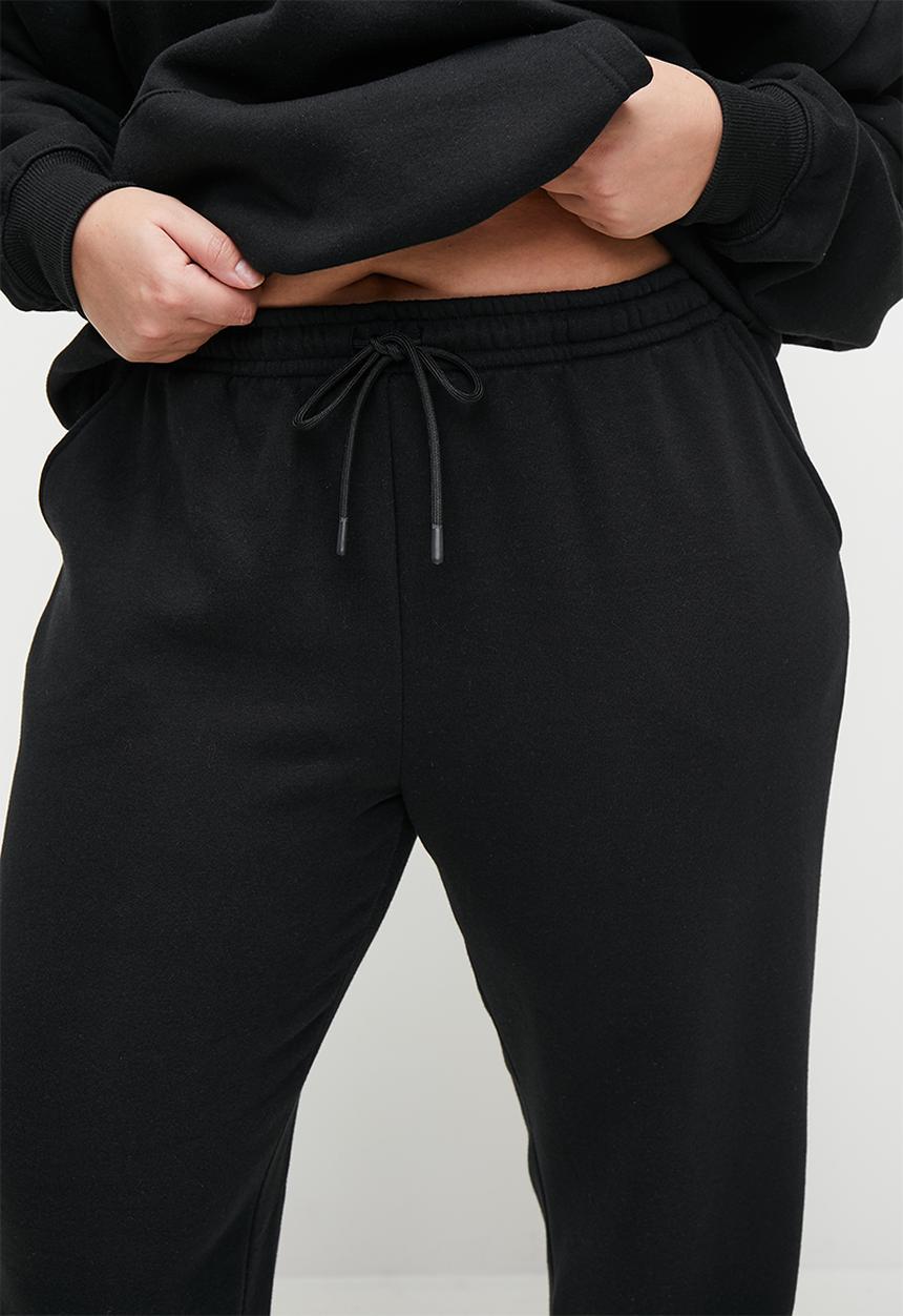 Cotton On - Plus Classic Fleece Sweatpant - Black
