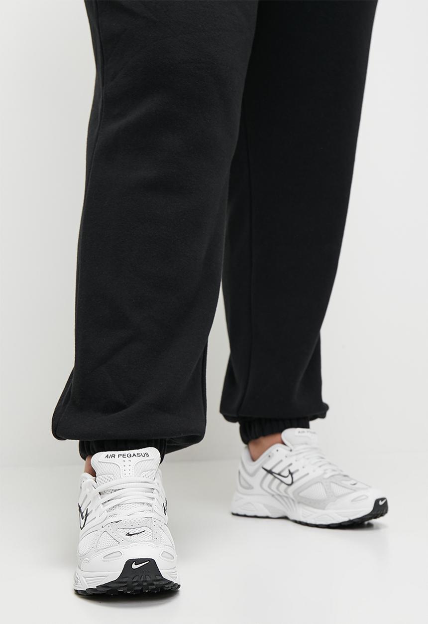 Cotton On - Plus Classic Fleece Sweatpant - Black