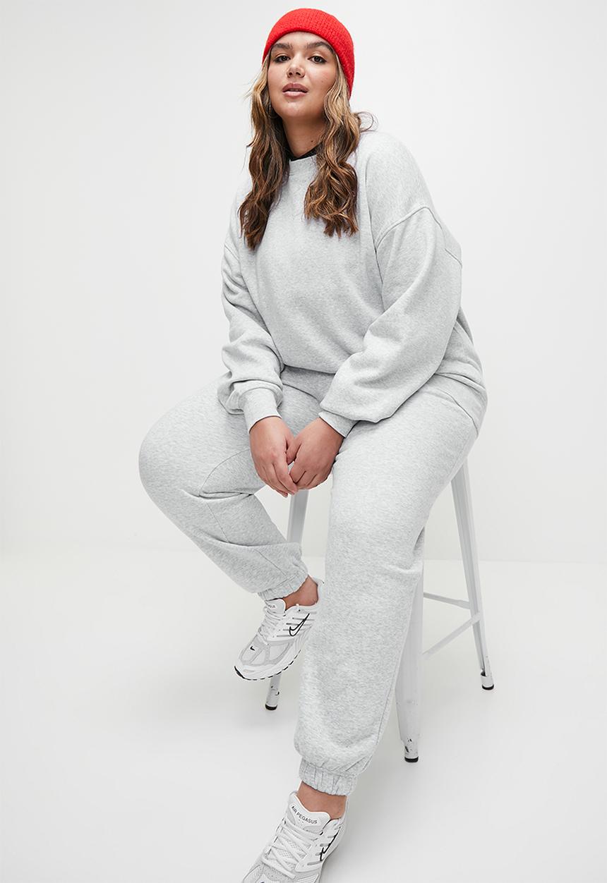 Cotton On - Plus Classic Fleece Sweatpant - Soft Grey Marle