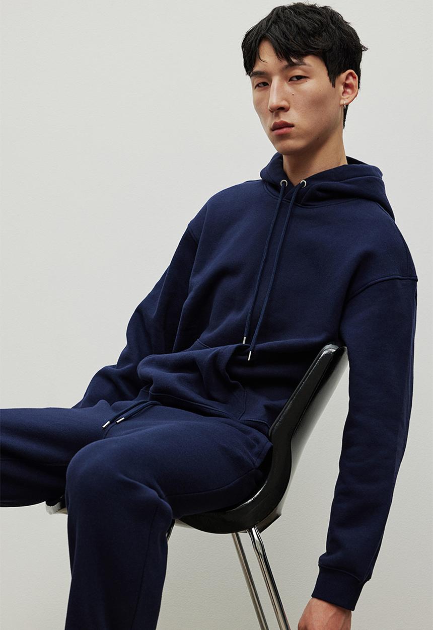 H&M - Loose fit sweatpants - navy blue 