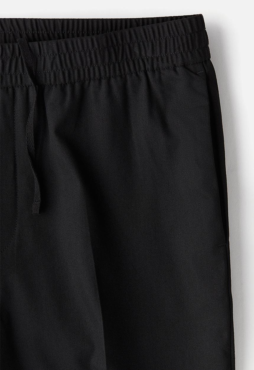 H&M - Slim fit tailored trousers - black