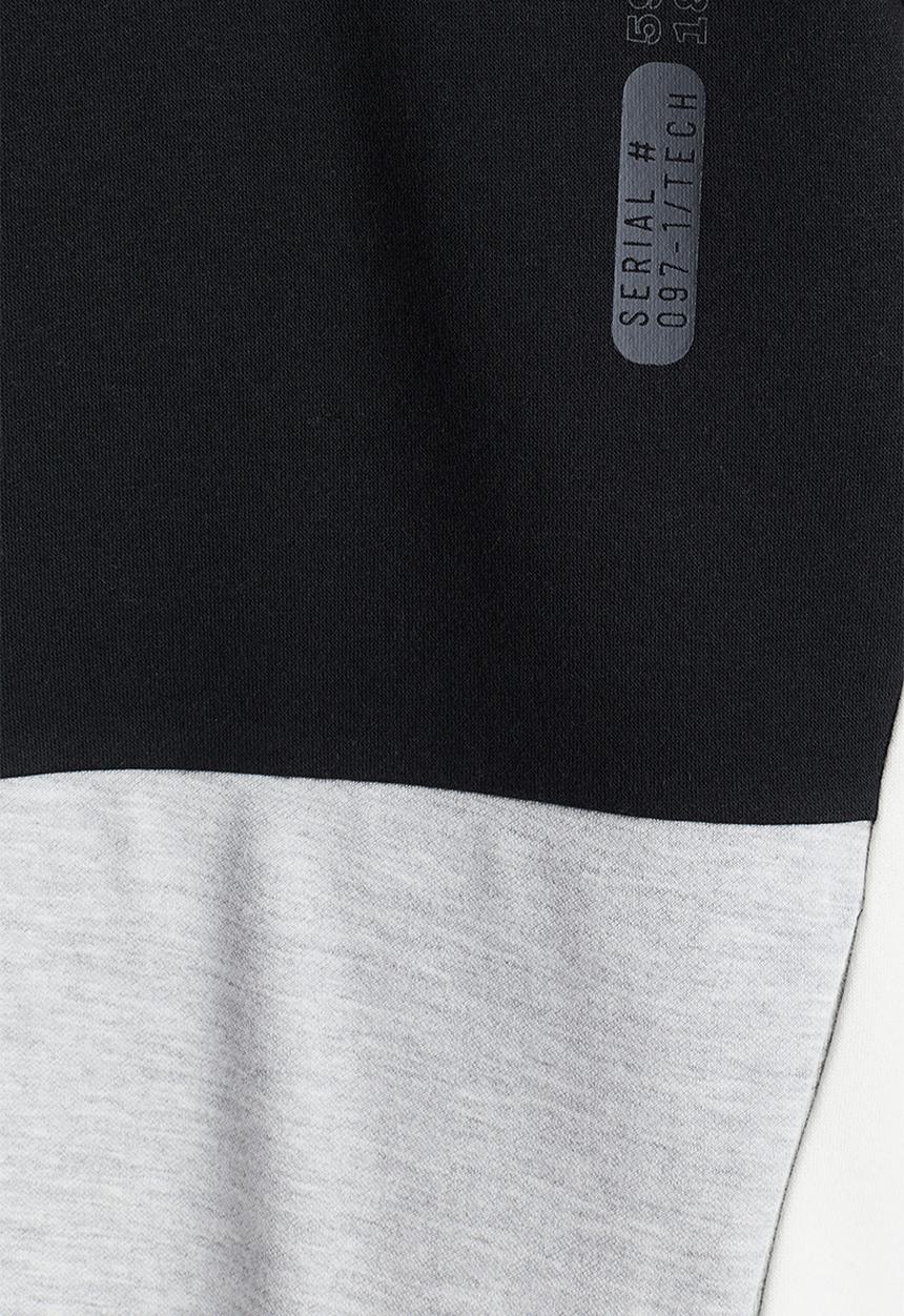 H&M - Block-coloured hoodie - black block-coloured