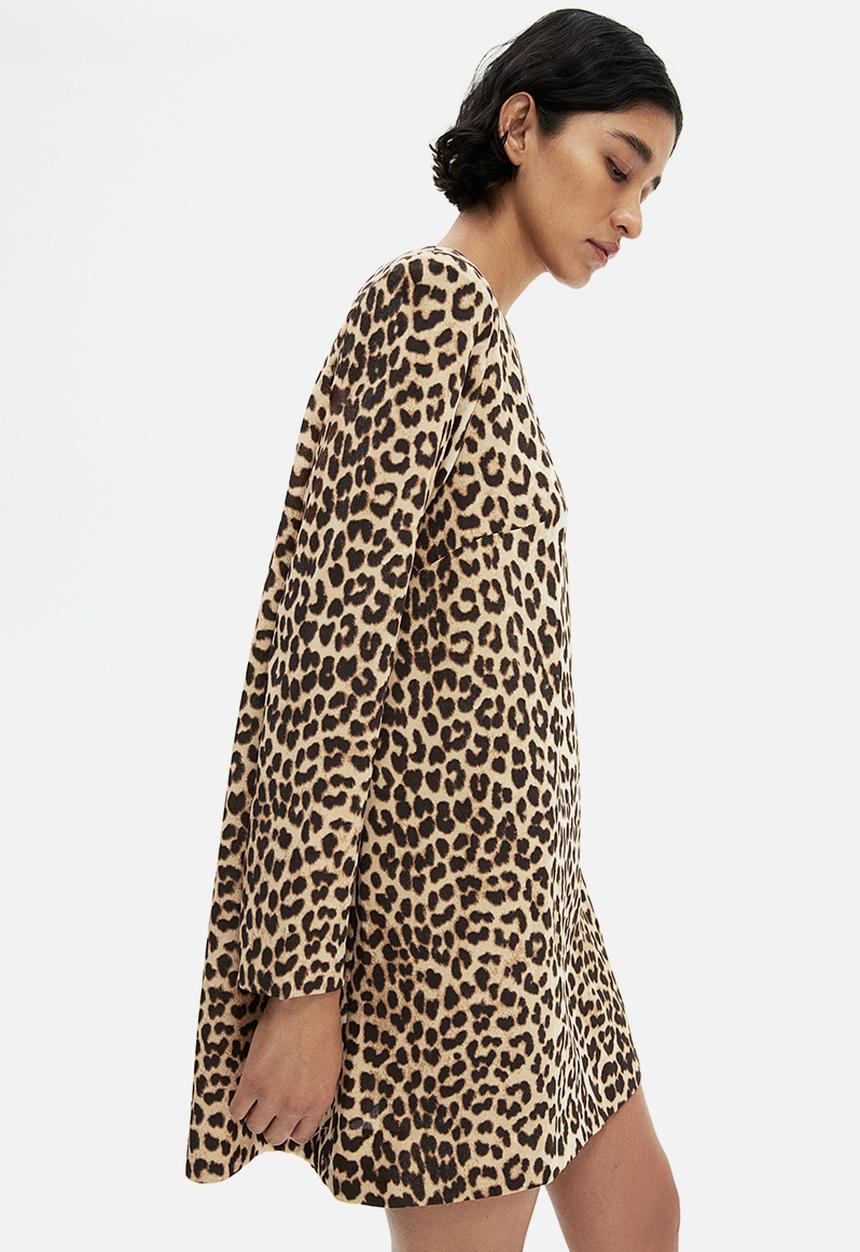 H&M - Shoulder-pad dress - beige leopard print