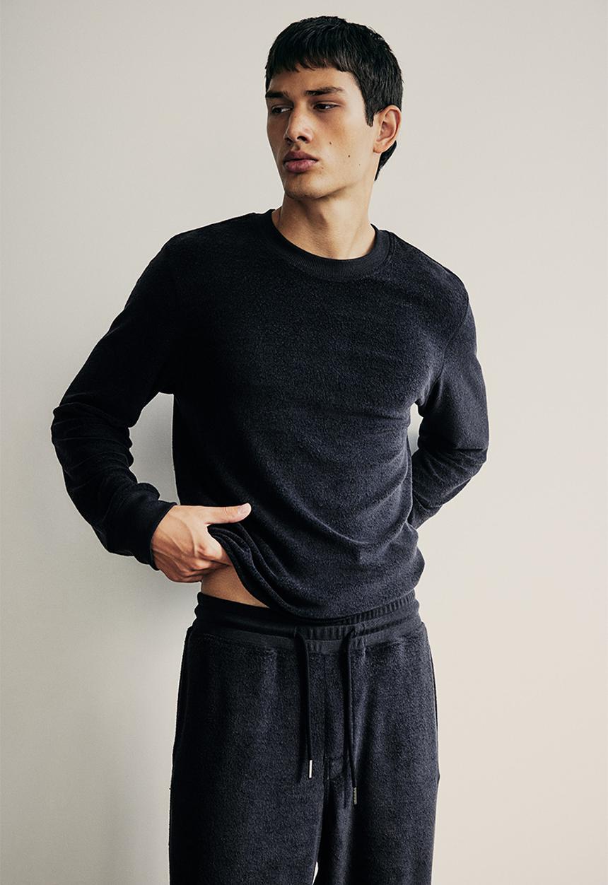H&M - Pyjama top and bottoms - black