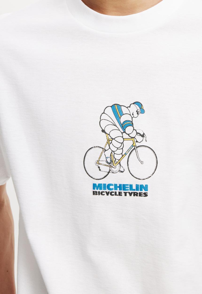 Cotton On - Loose Fit Michelin T-Shirt - Lcn Mic White/Michelin - Tyre Man