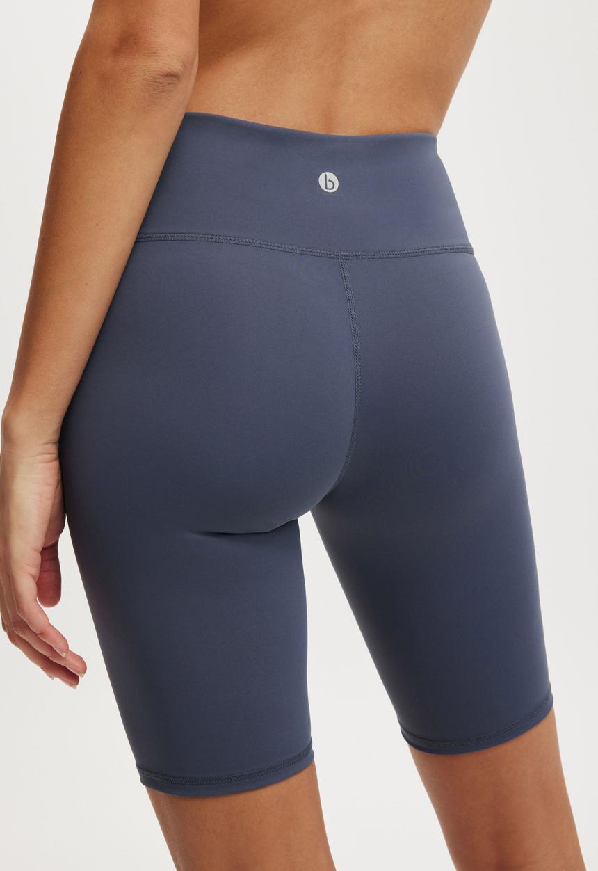 Cotton On - Bondi Everyday Mid Length Bike Short - Folkstone Grey