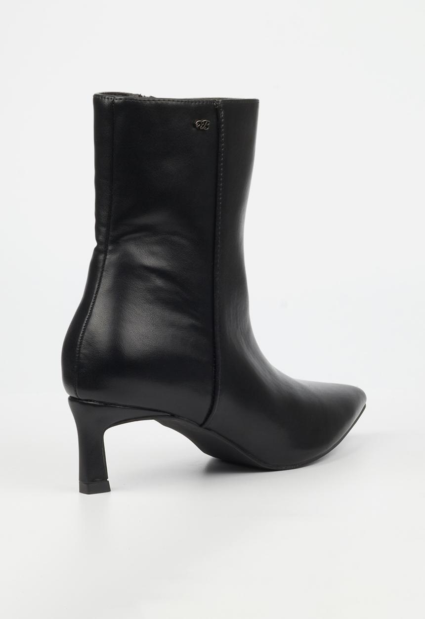 Miss Black - Petite 1 boot - black