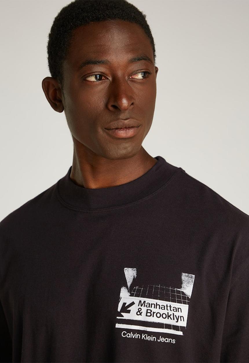 Calvin Klein - Subway sign tee - ck black