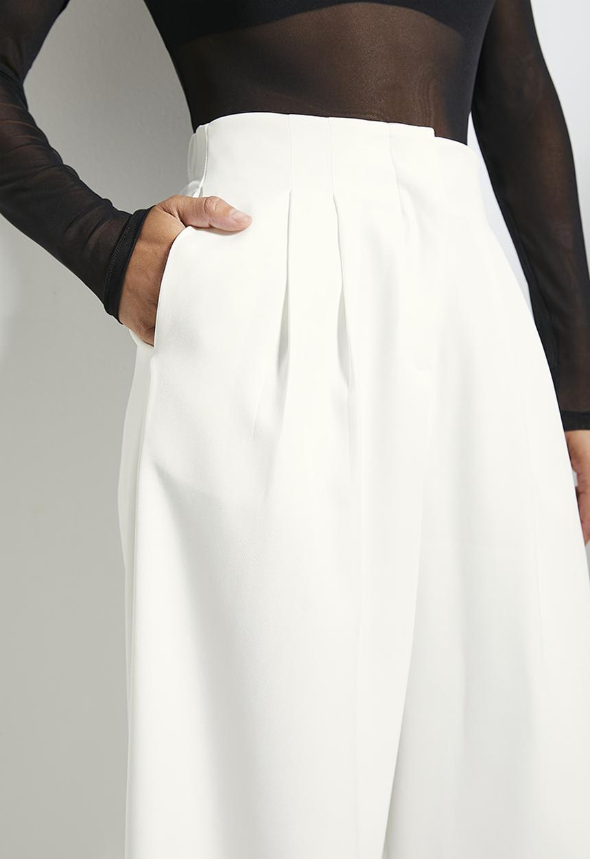 VELVET - Co-ord pleated wide leg - milk