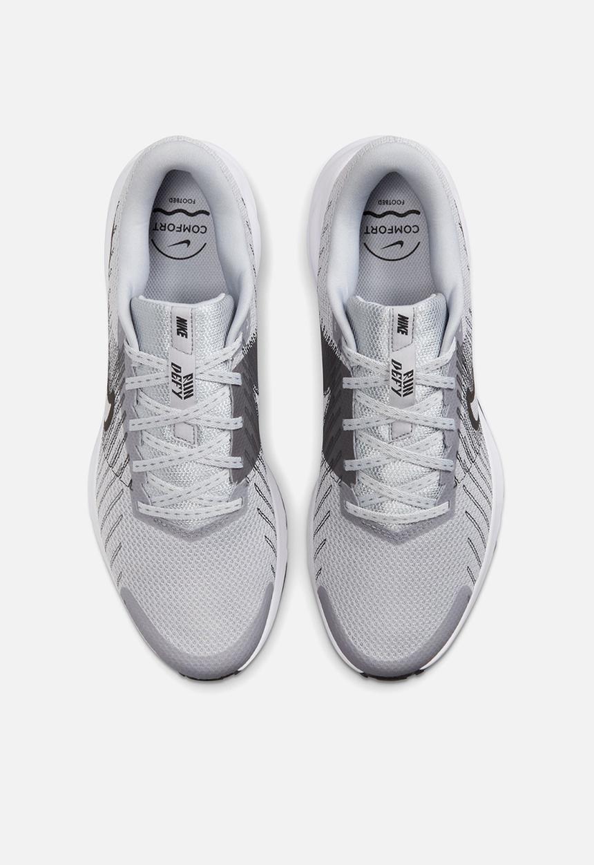Nike - Nike Run Defy