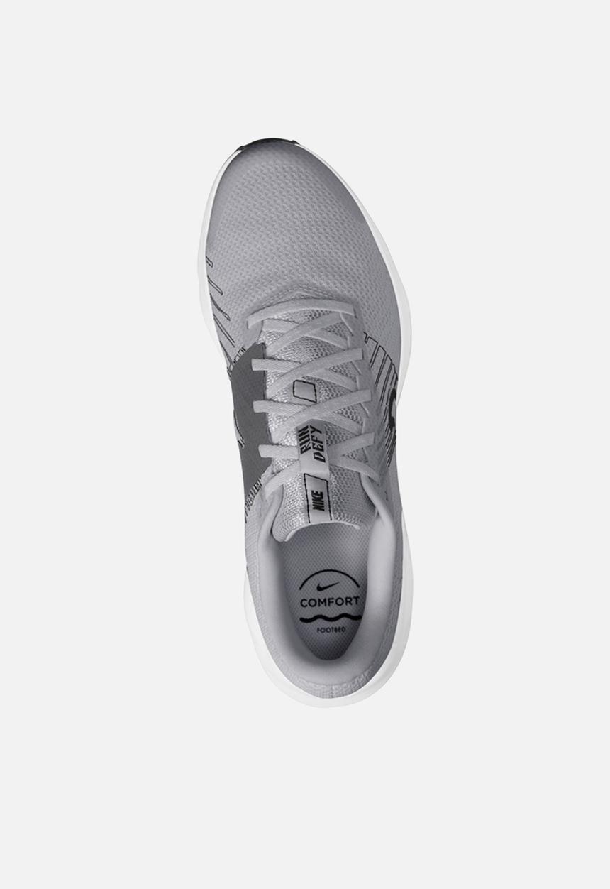 Nike - Nike Run Defy