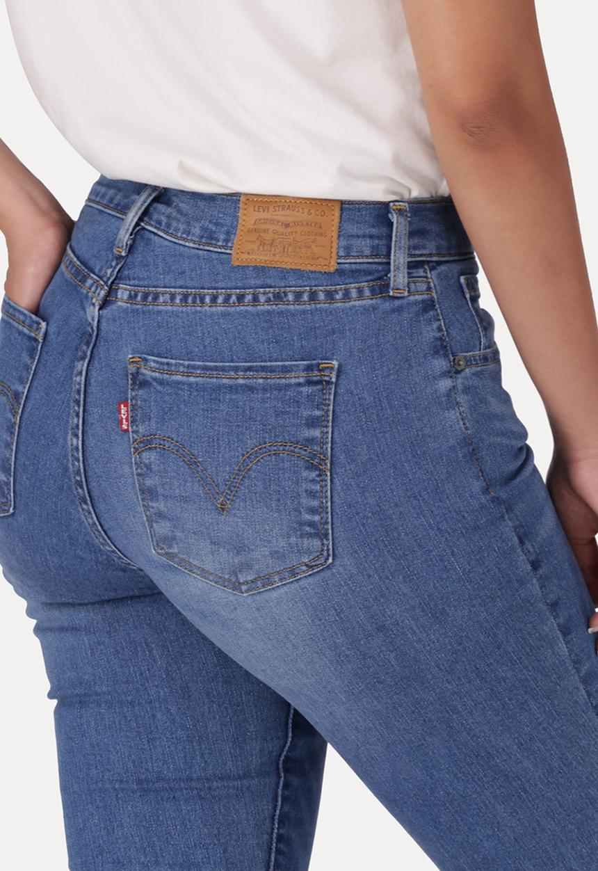 Levi’s® - Curvy Super Skinny - Kick Start