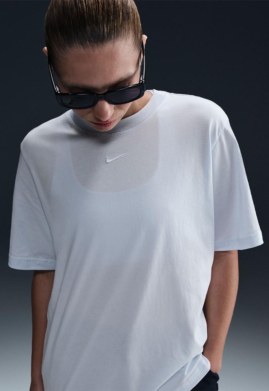 Nike - Nike Essentials Tee - Blue Tint
