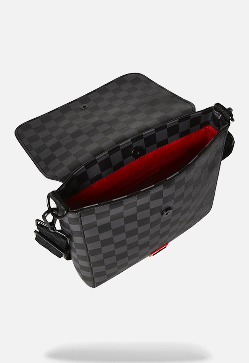 Sprayground - Snoopy chilling messenger bag - black