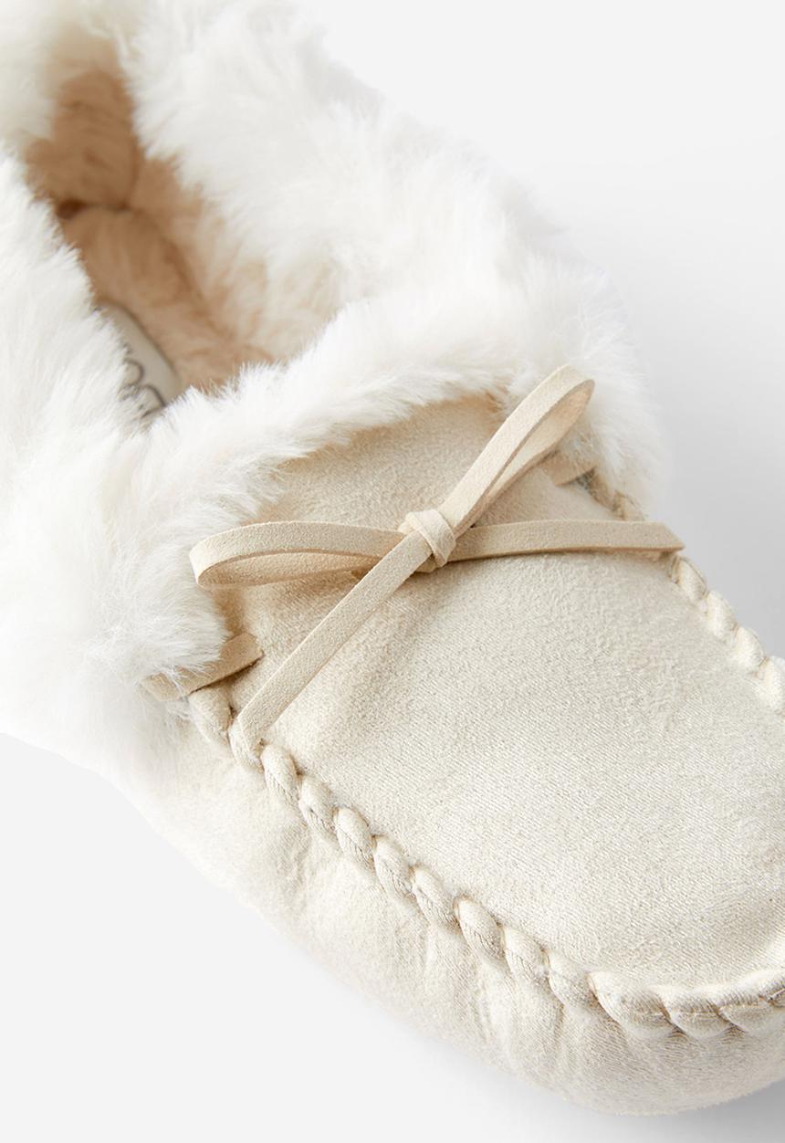 Cotton On - Moccasin Slipper - Bone