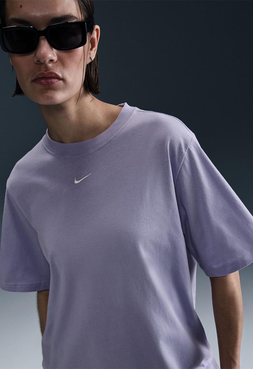 Nike - Nike Essential Tee - Lilac Ice