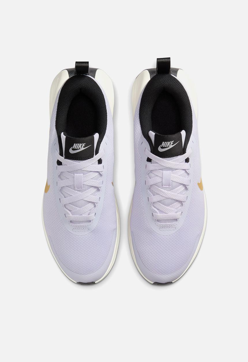 Nike - Nike Promina