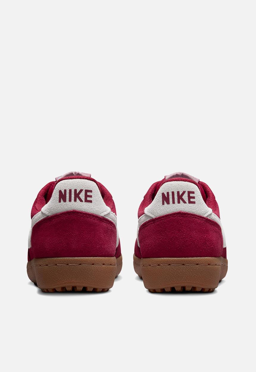 Nike - WMNS NIKE FIELD GENERAL