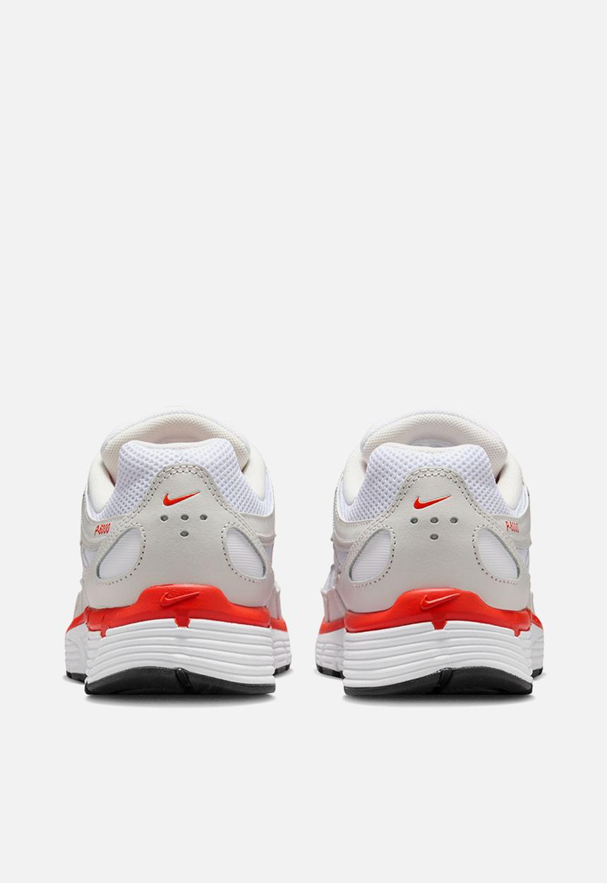 Nike - Nike P-6000