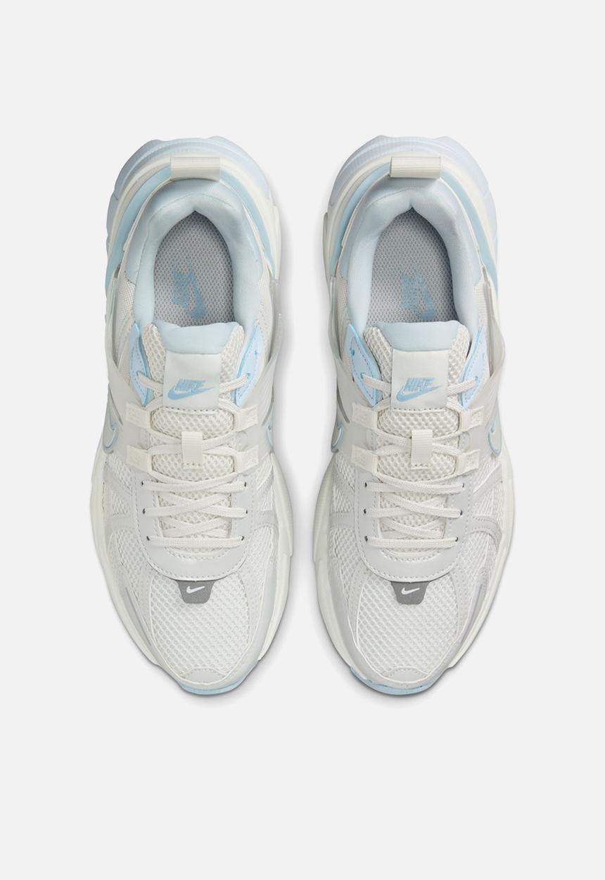 Nike - Nike V2K Run