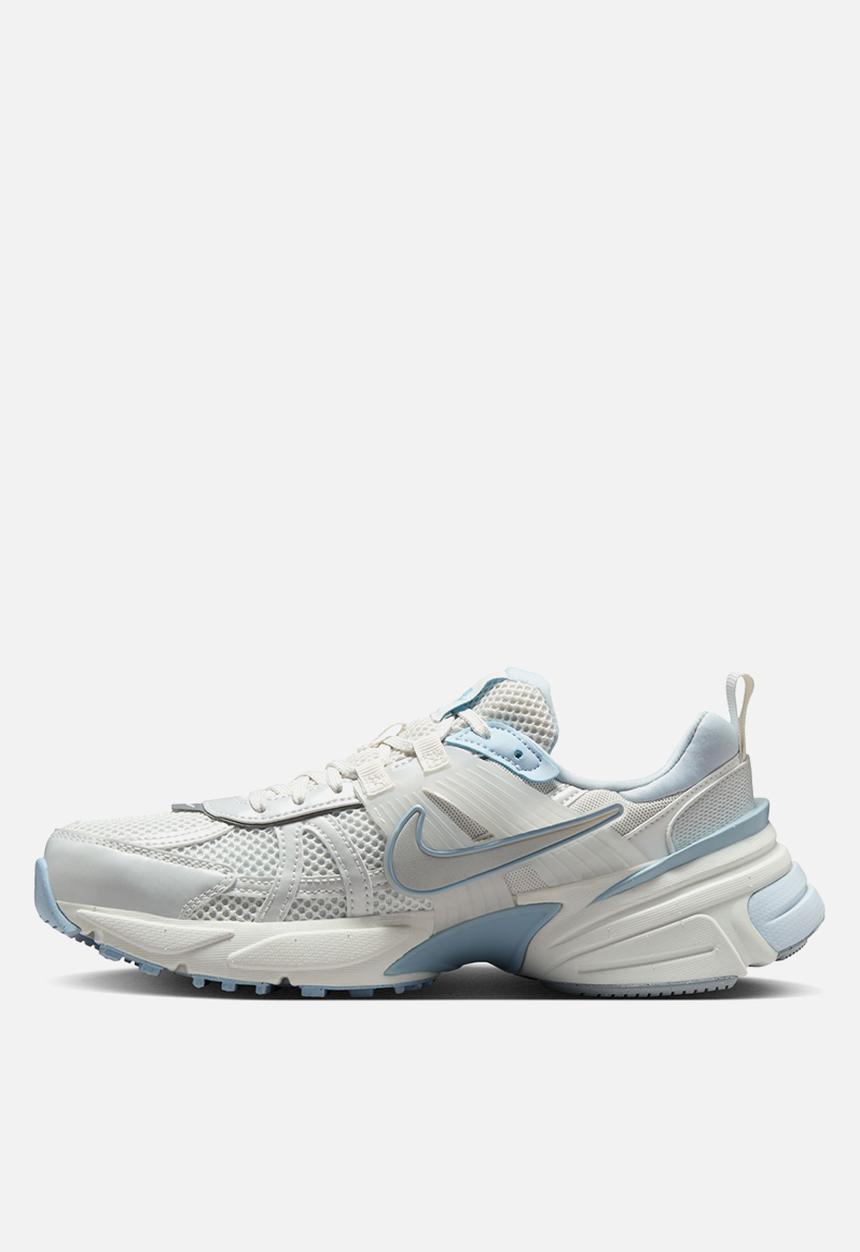 Nike - Nike V2K Run