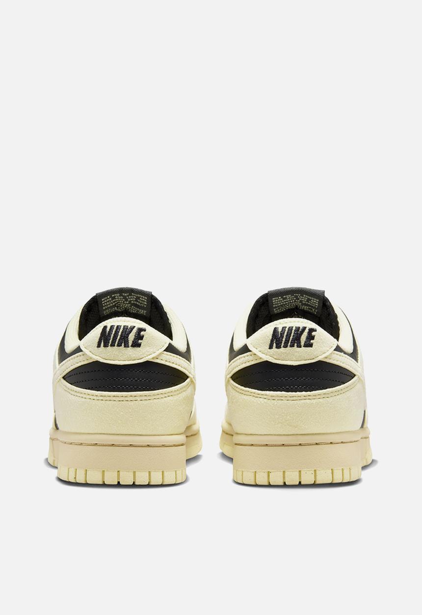 Nike - Nike Dunk Low
