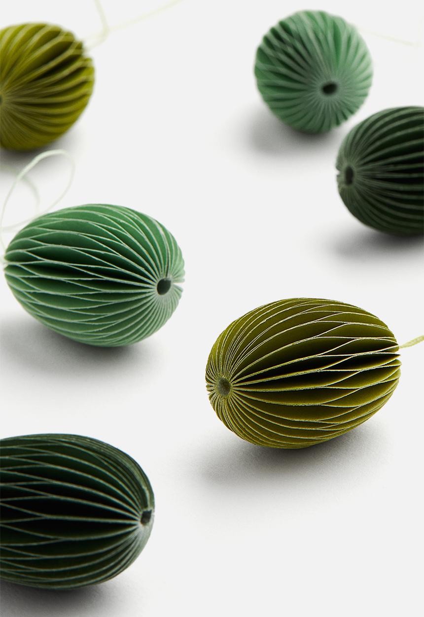 H&M - 6 Pack easter decorations - green