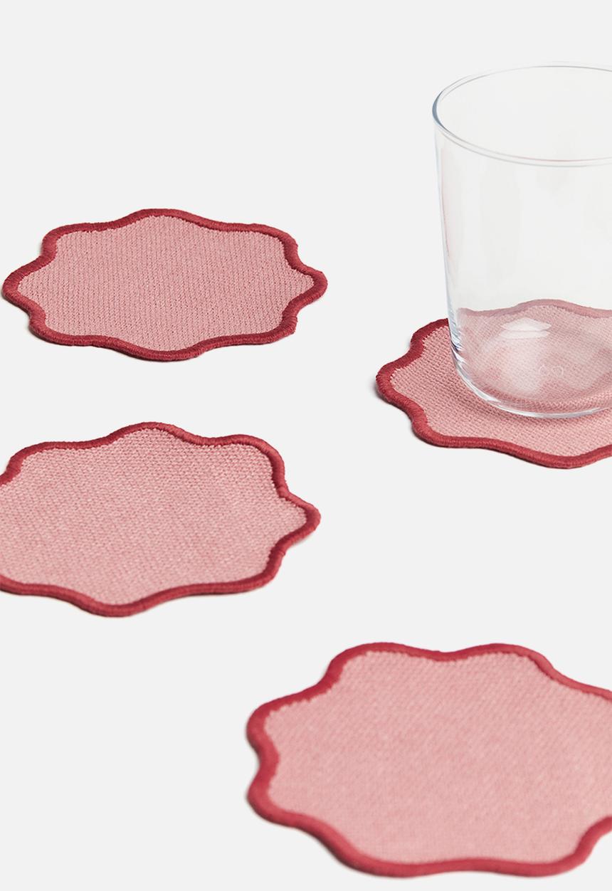 H&M - 4 Pack scallop-edged coasters - pink