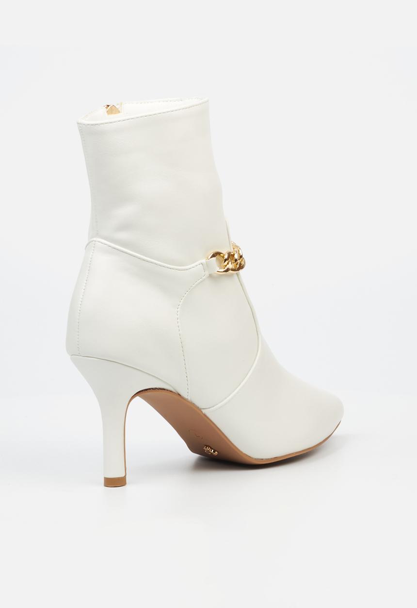 Butterfly Feet - Lively 13 Ankle - White