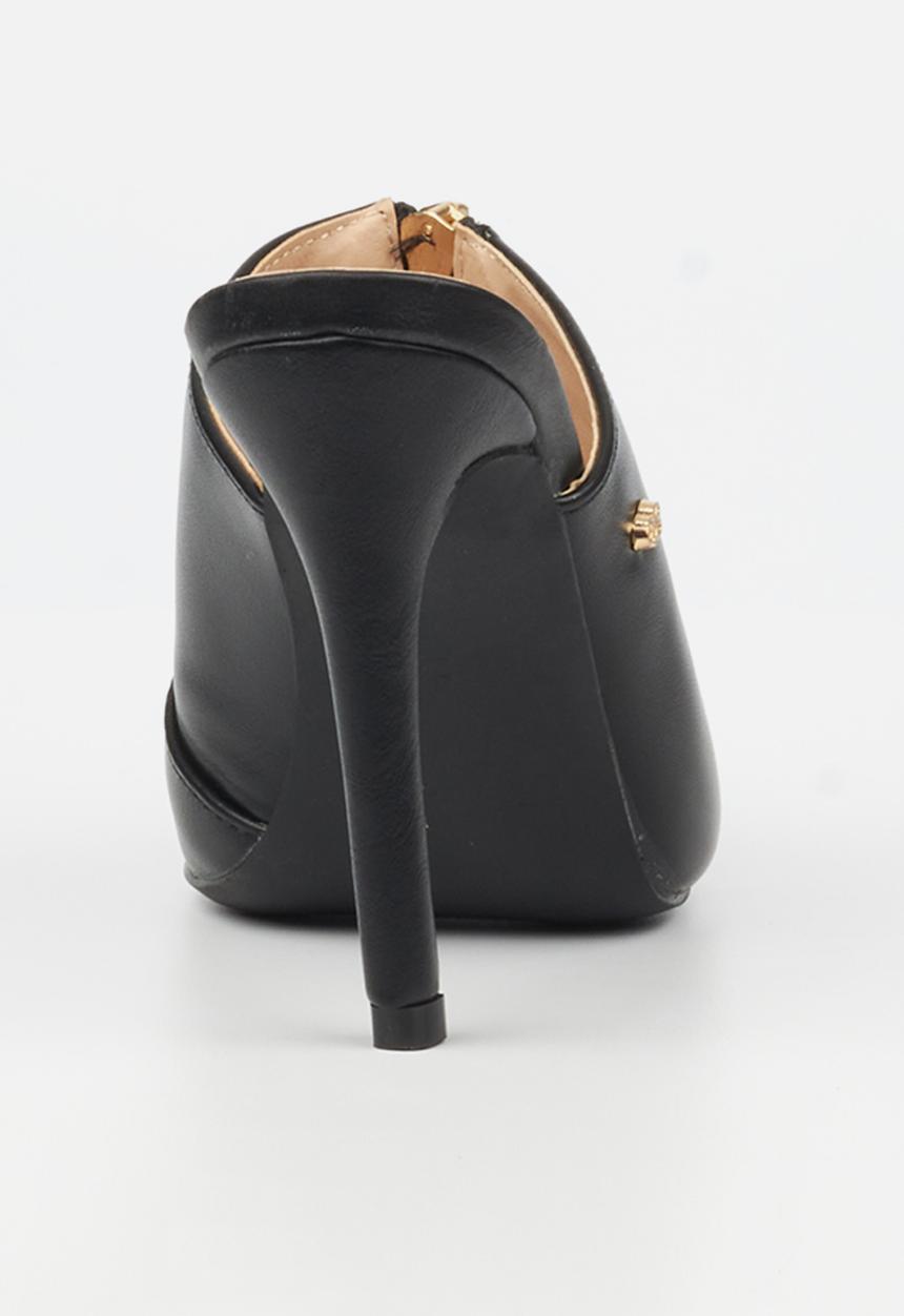 Miss Black - Boss 18 heel - black