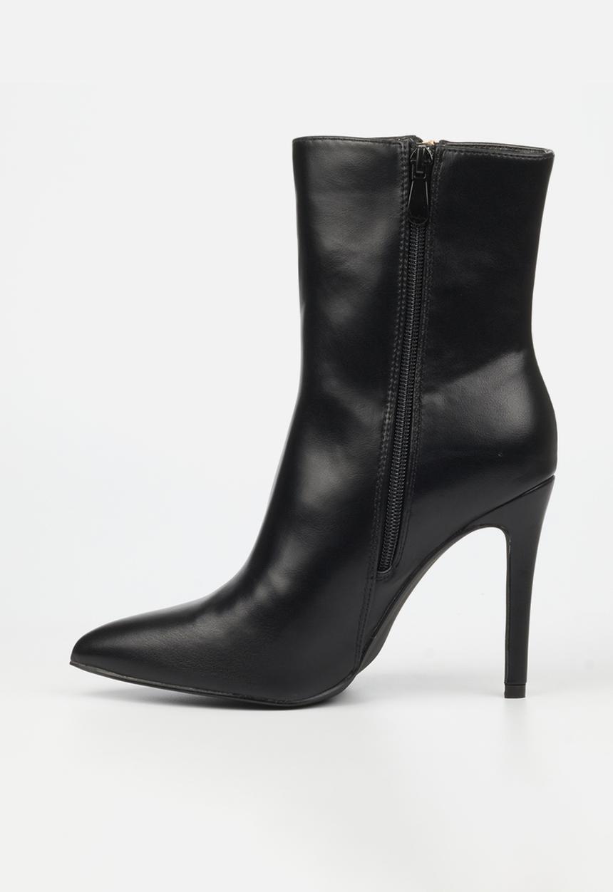 Miss Black - Boss 19 boot - black