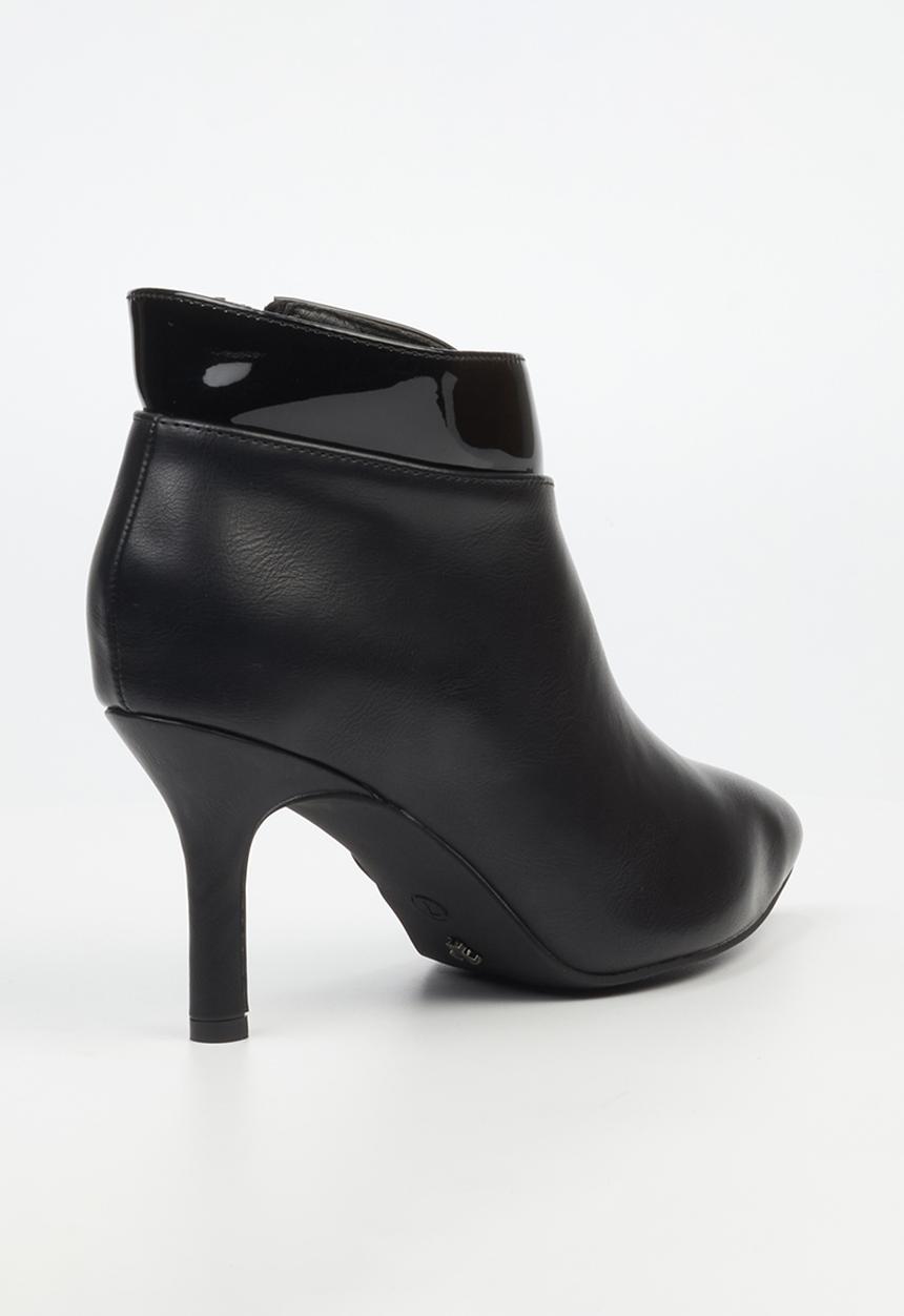 Butterfly Feet - Lively 11 Ankle - Black