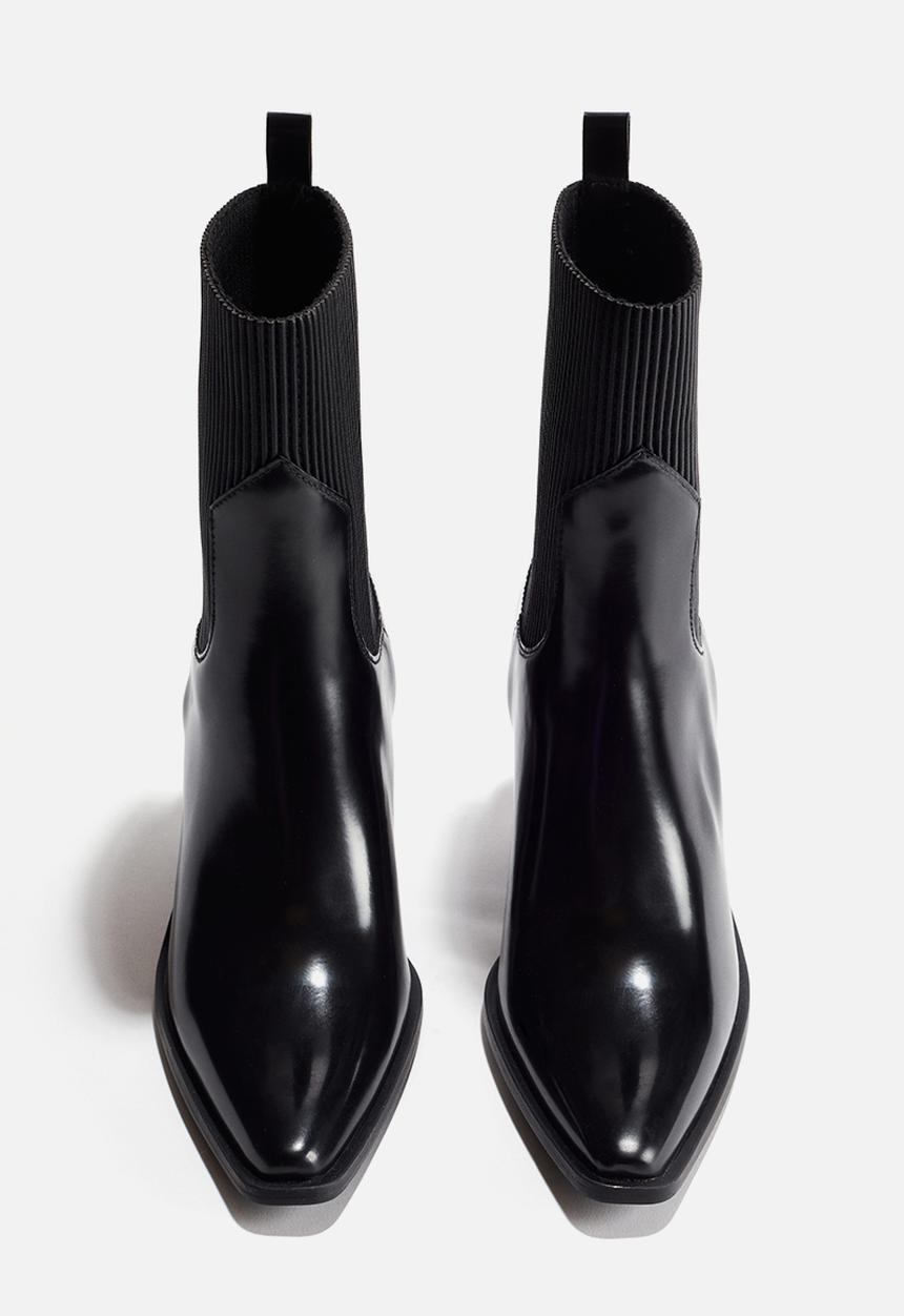 H&M - Pointed boots - black