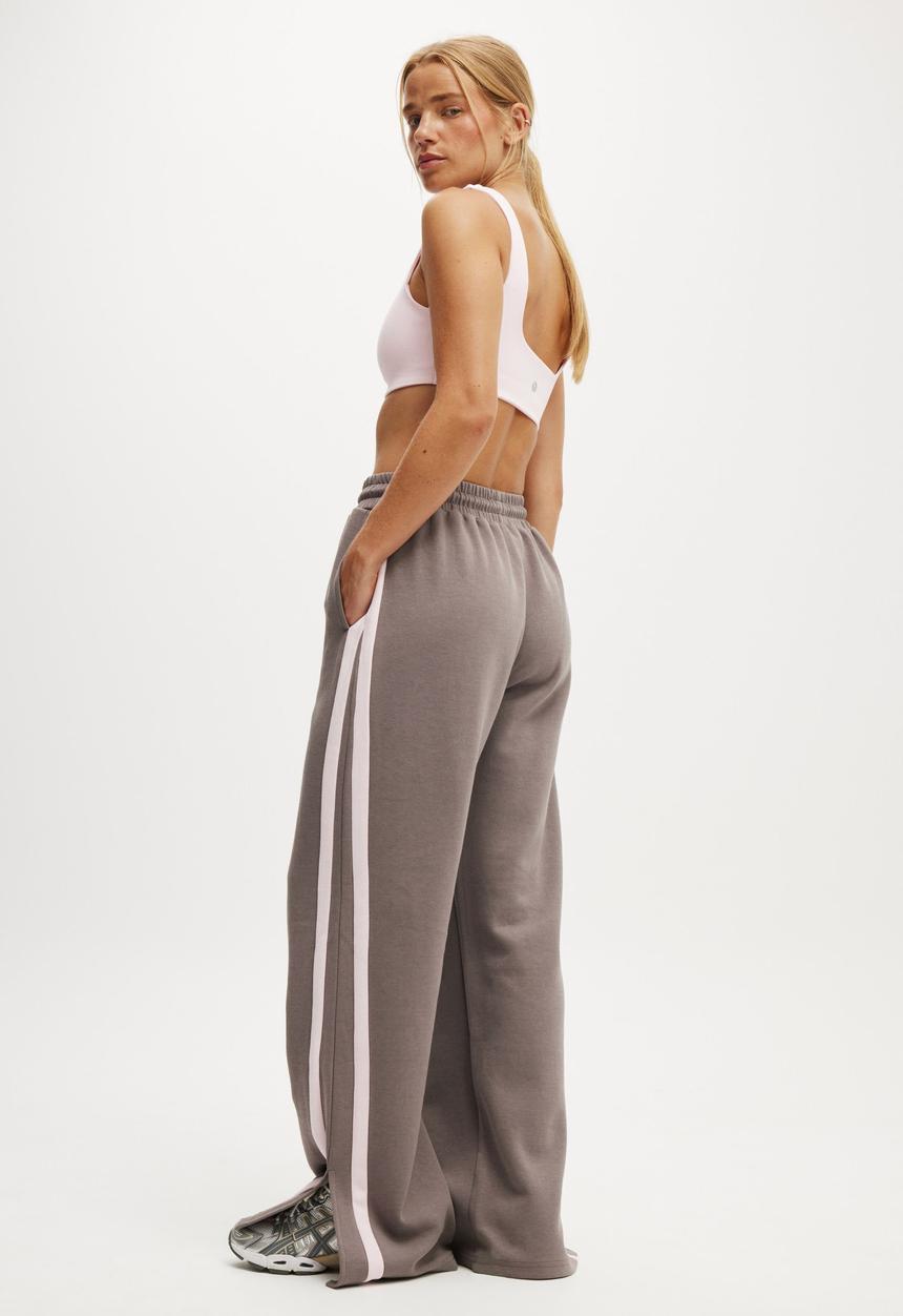 Cotton On - Outdoorsy Move Pant - Desert Grey/Cherry Dream