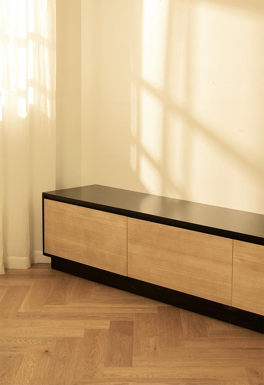 Sixth Floor - Amal TV unit - black/oak