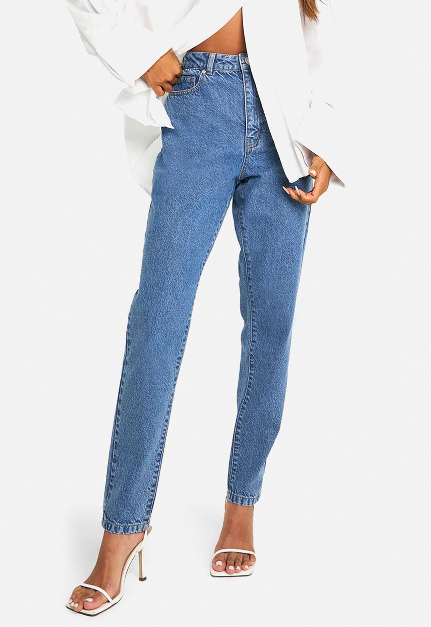 boohoo - Basics 32 Inch Leg High Waisted Slim Fit Mom Jeans - Vintage Blue
