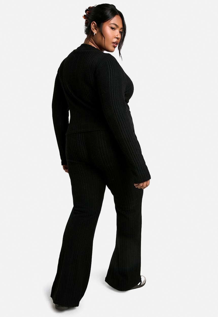 boohoo - Plus Soft Rib Cardigan And Drawstring Trouser Knitted Set - Black
