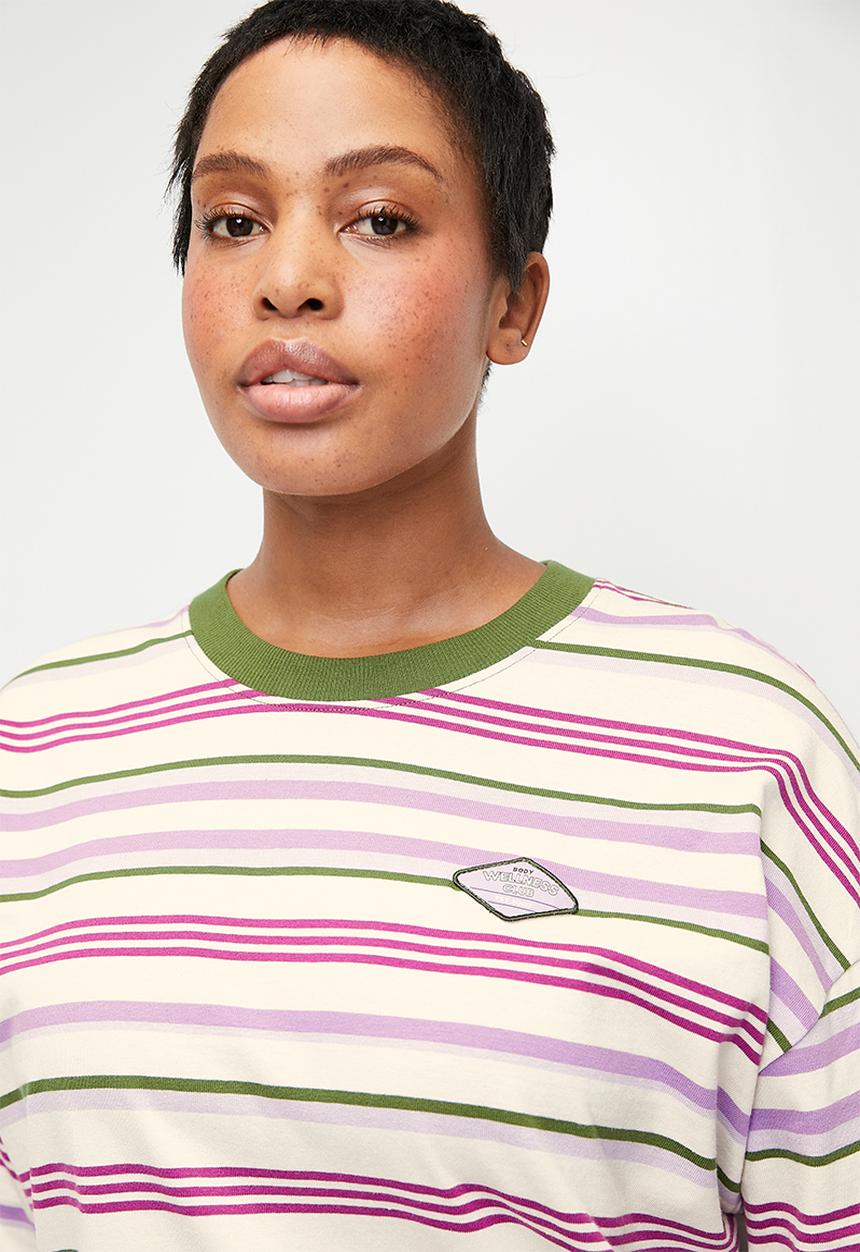 Cotton On - Plus Long Sleeve Graphic Crew - Vintage Lavender Stripe/Badge