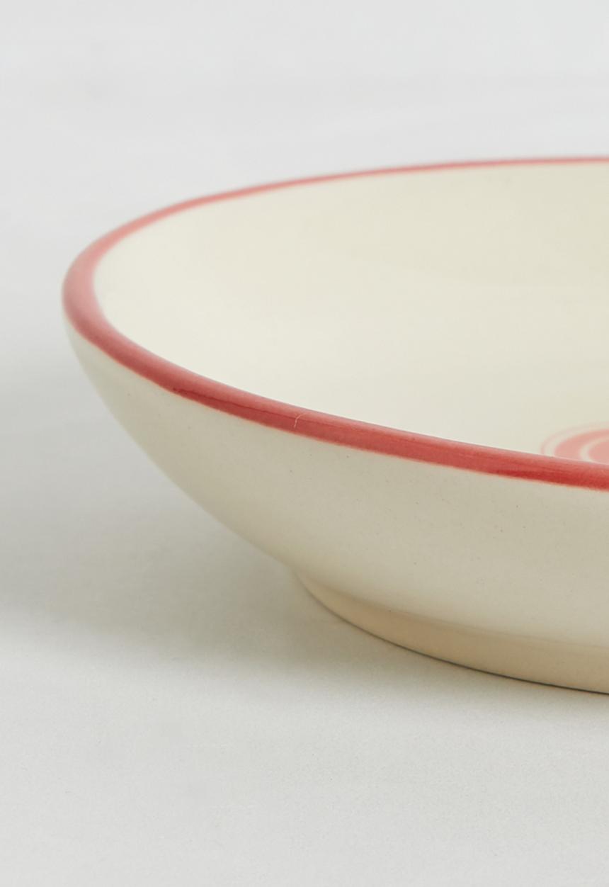 Sixth Floor - Oval Saluti plate - neutral & coral