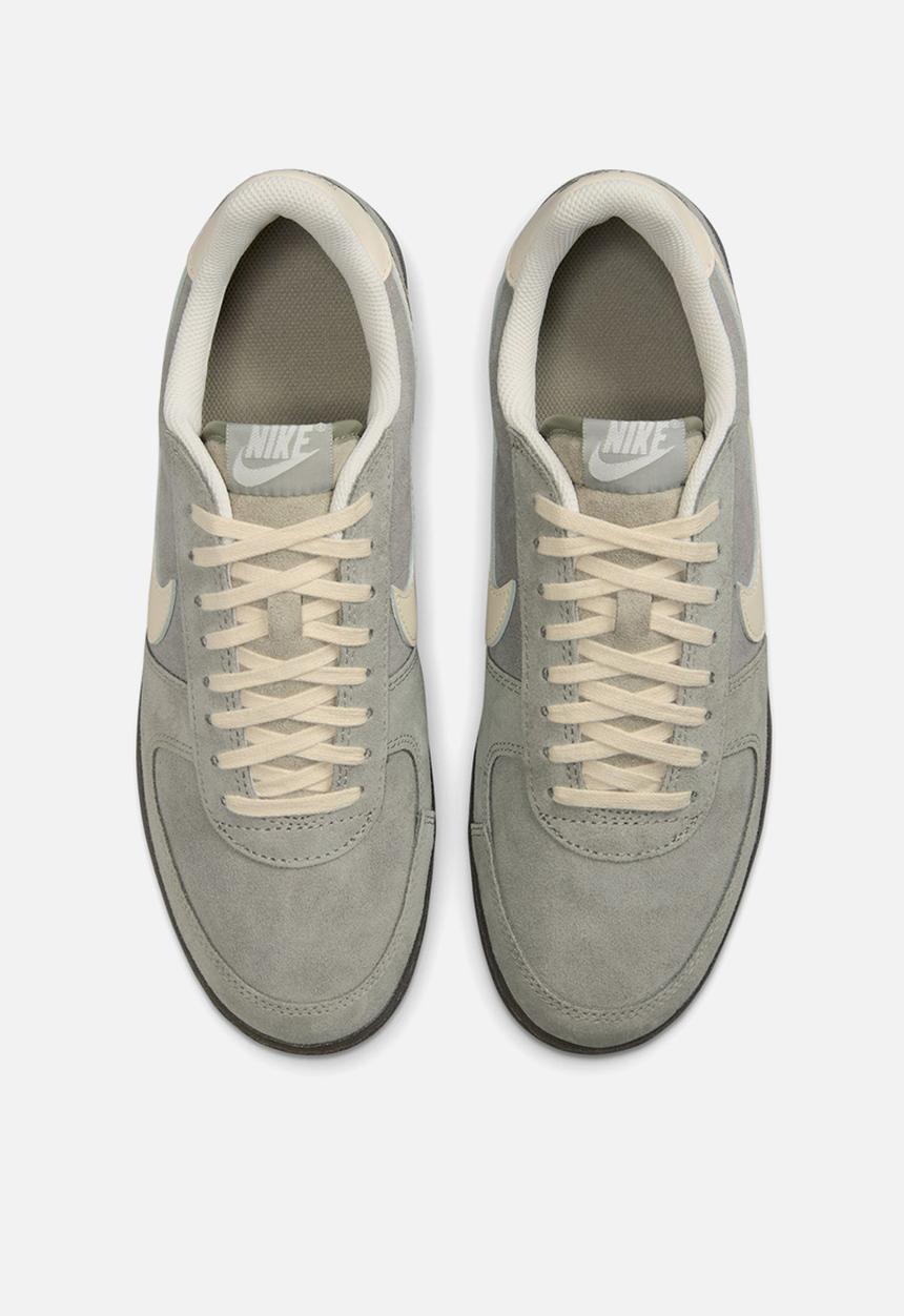 Nike - NIKE FIELD GENERAL