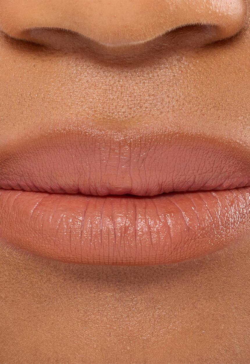 Revolution - Air Blur Matte Liquid Lipstick - Fawn