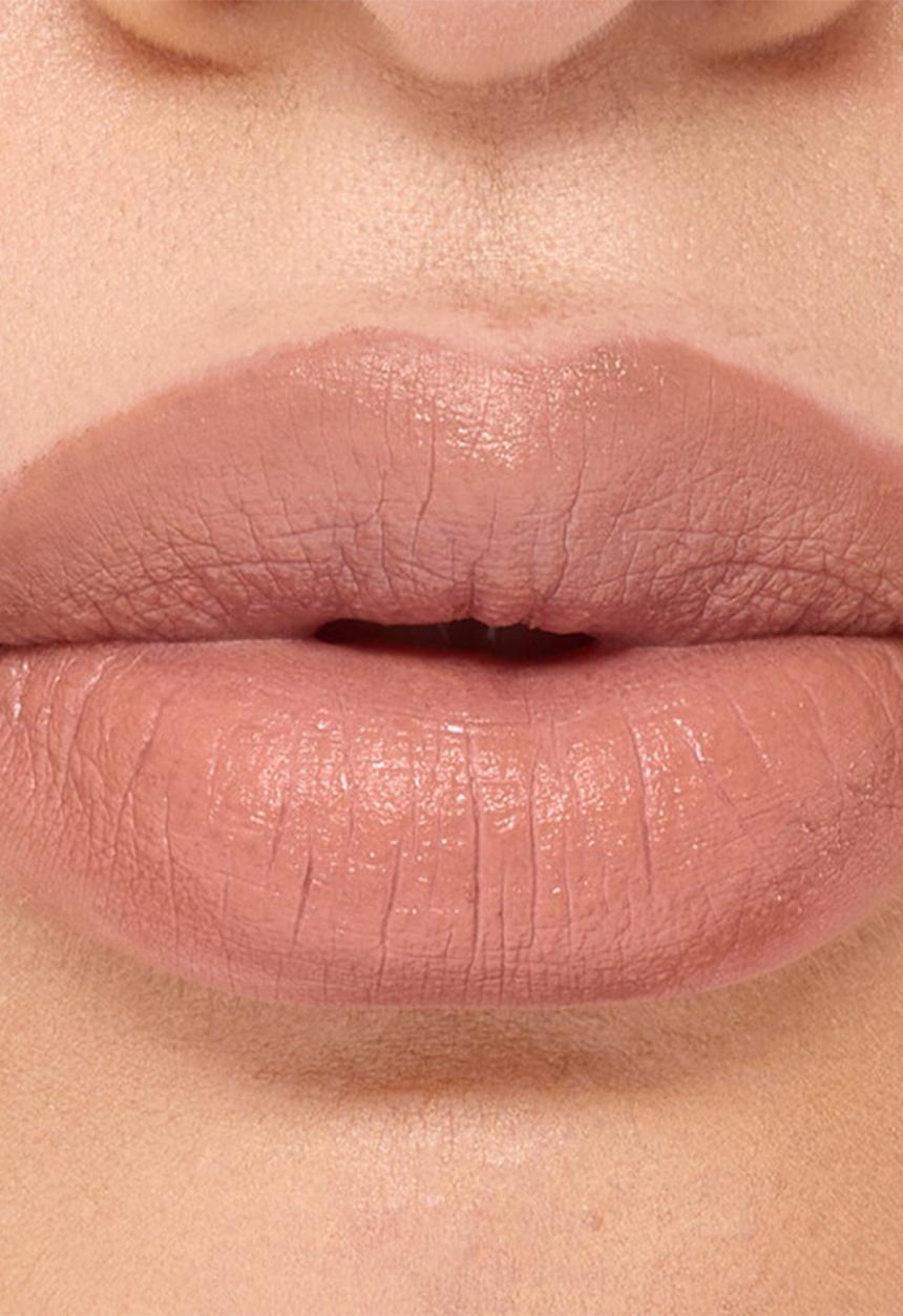 Revolution - Air Blur Matte Liquid Lipstick - Natural