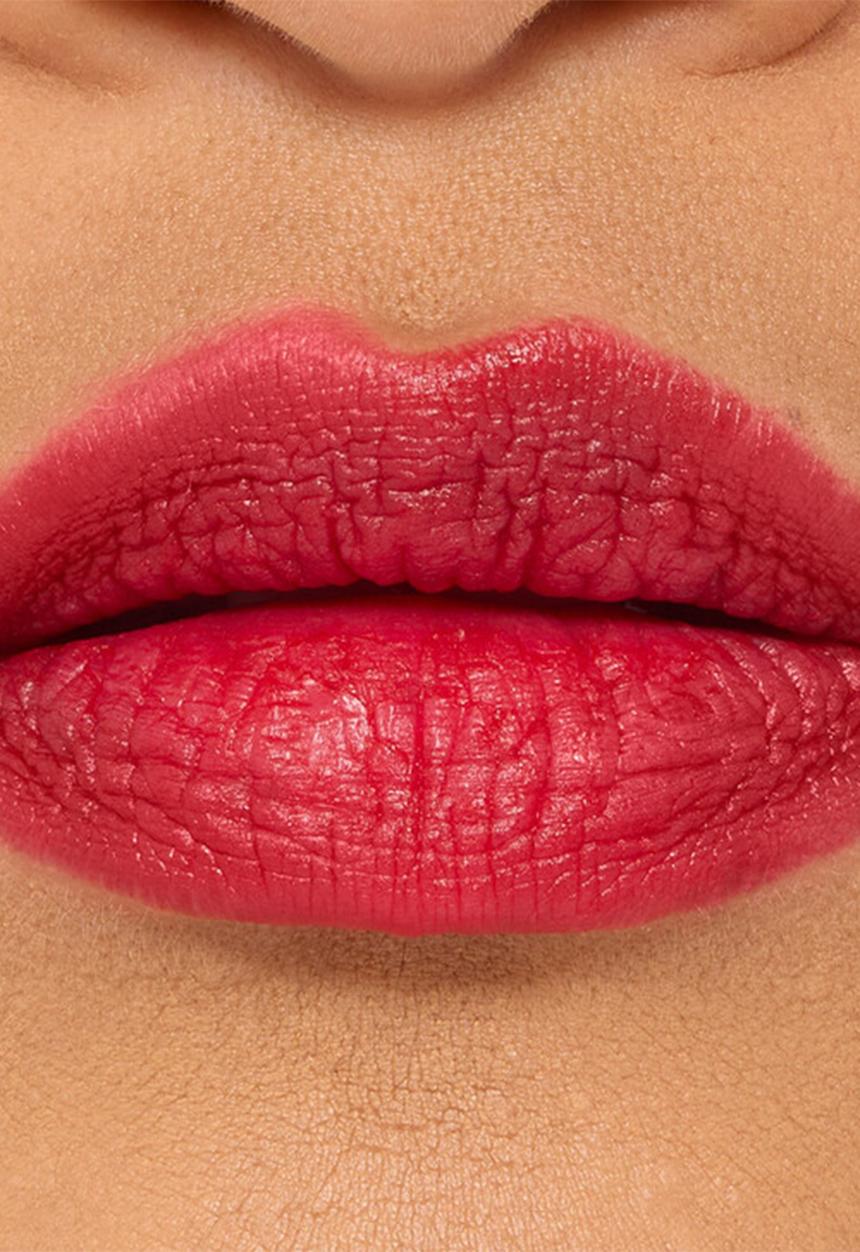 Revolution - Air Blur Matte Liquid Lipstick - Fiery
