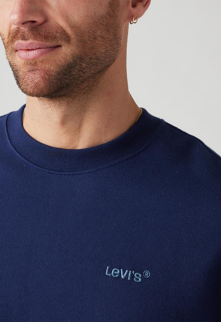Levi’s® - Authentic crew sargasso sea garment dye