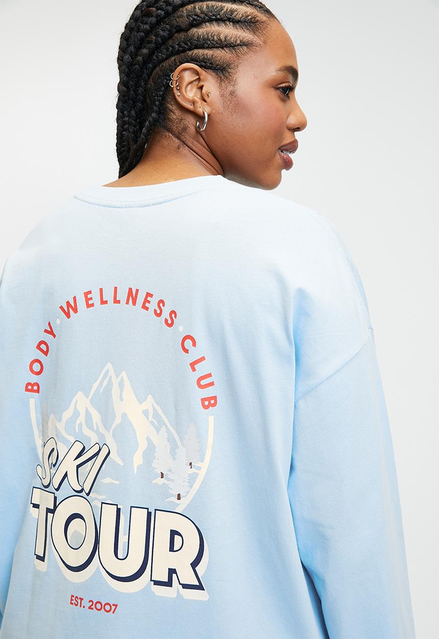 Cotton On - Plus Long Sleeve Graphic Crew - Windsurfer/Ski Tour