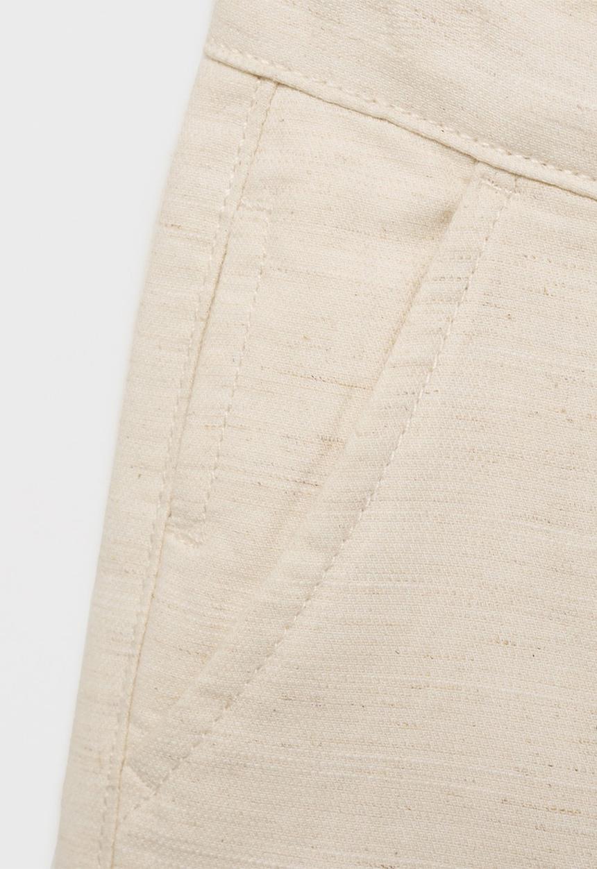 MANGO - Bermudas calatea - light pastel brown