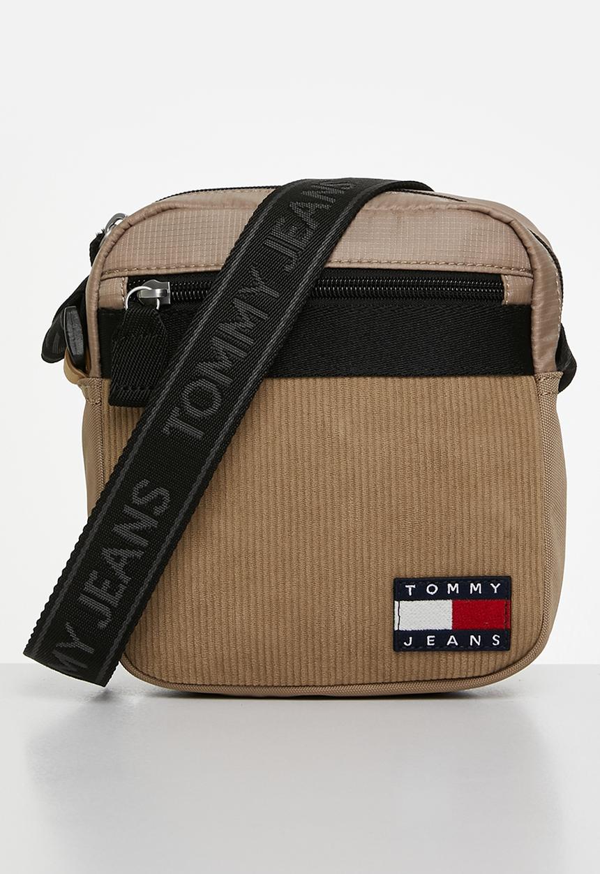 Tommy Hilfiger - Tjm Ess Daily Cord Reporter - Tawny Sand