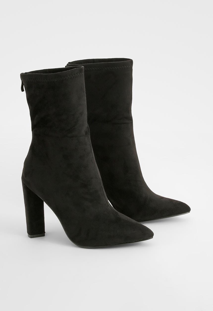 boohoo - Faux suede pointed block heel sock boots - black