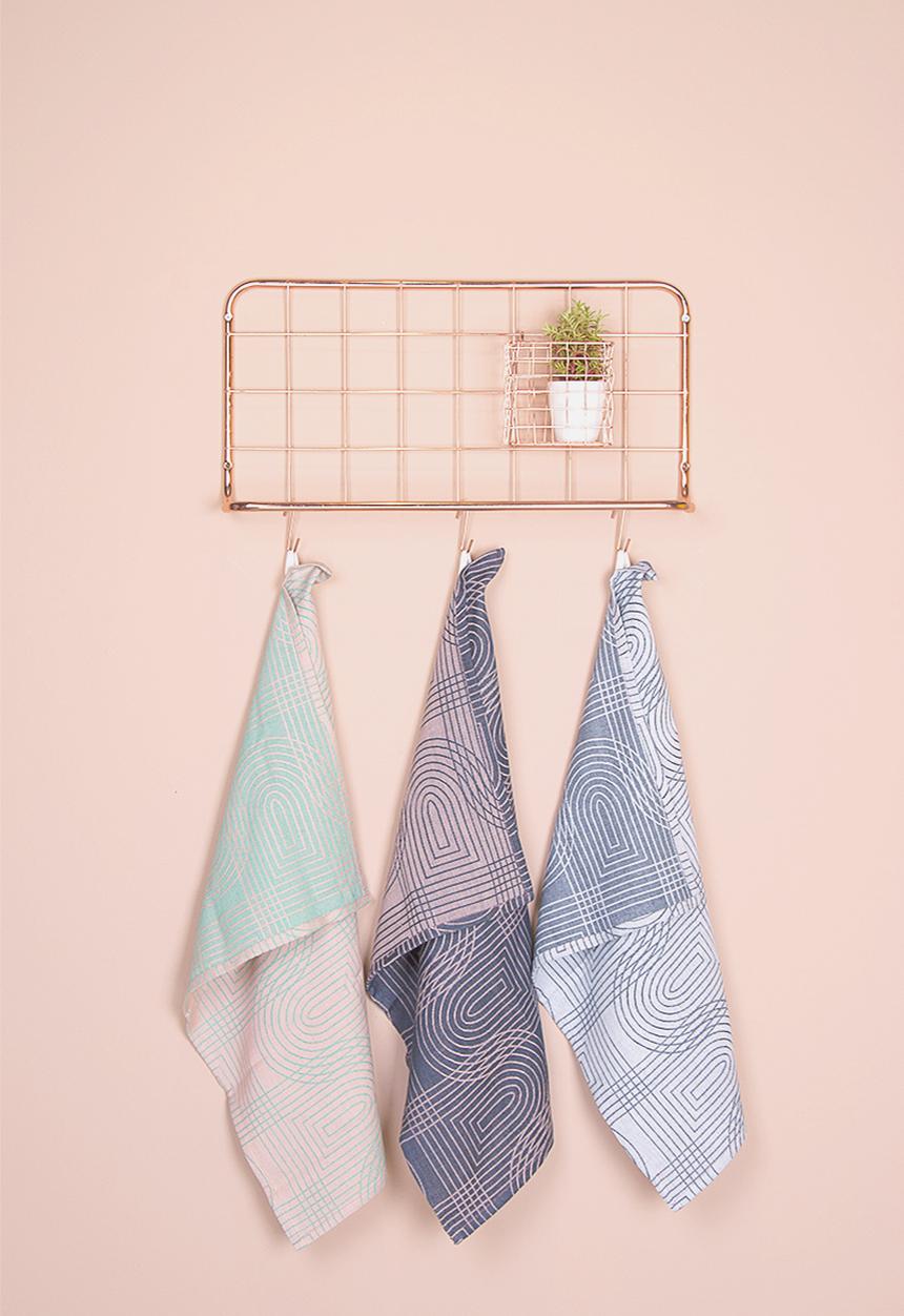 Present Time - Open grid kitchen rack set
