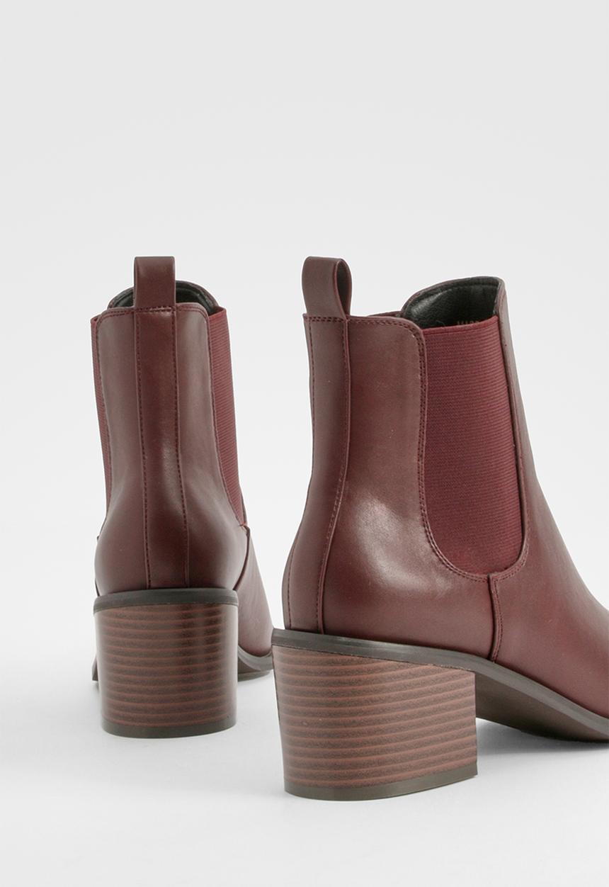 boohoo - Wooden Block Heel Tab Detail Shoe Boots - Oxblood